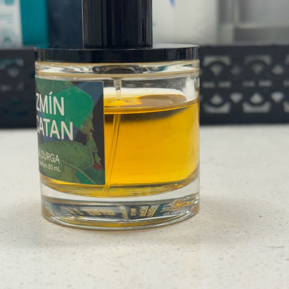 D.S. & Durga Jazmín Yucatán Perfume with Black Cap - Picture 2 of 2